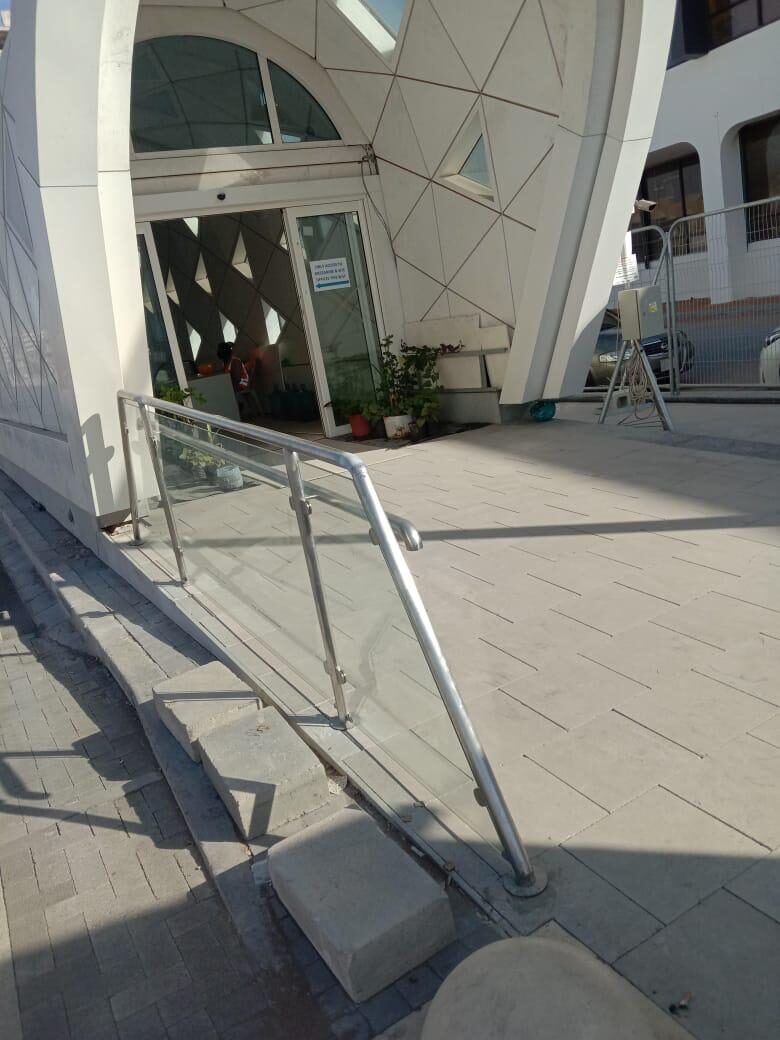 Glass and stainless railing at a Riyadh metro station